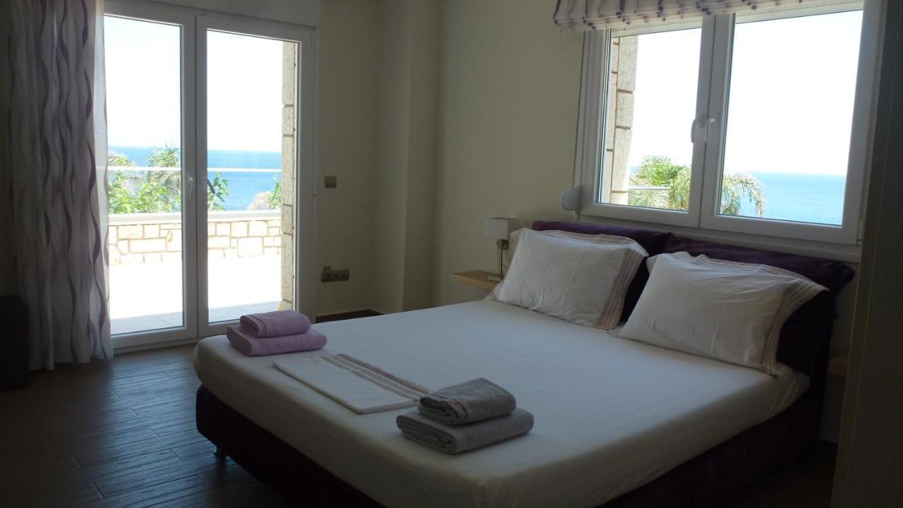 Infinity Blue Villa Koroni  Bilik gambar